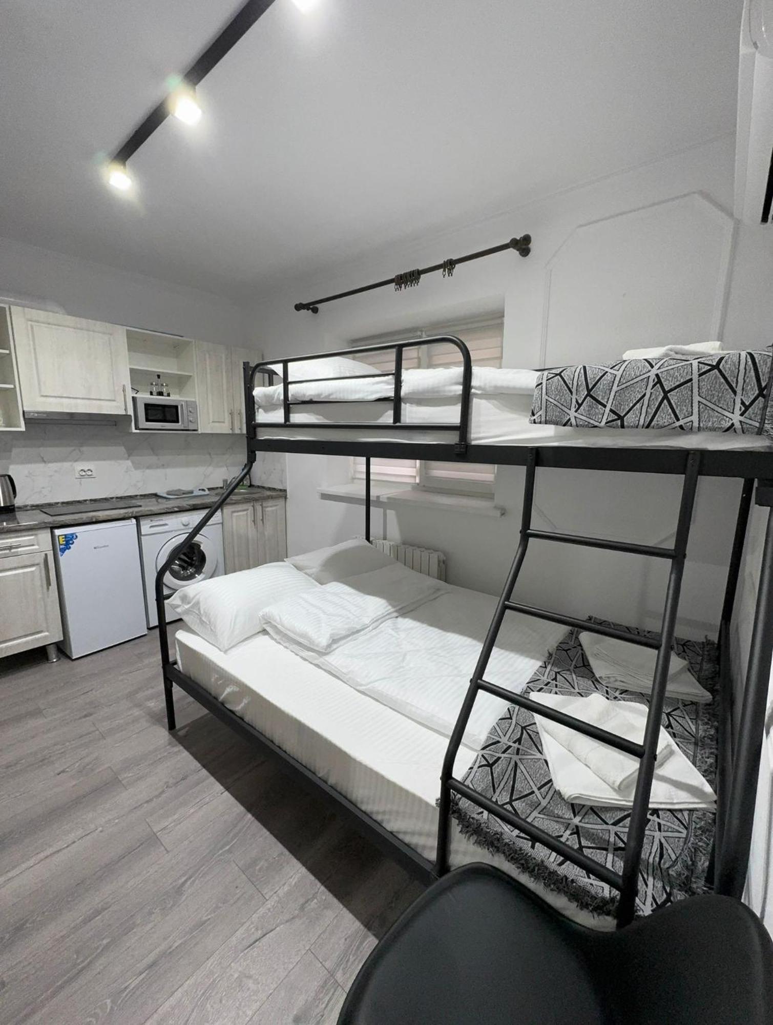Apartament Suita 4 *